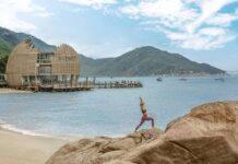 Vịnh Ninh Vân mùa cuối năm, giai điệu bình yên của biển và rừng